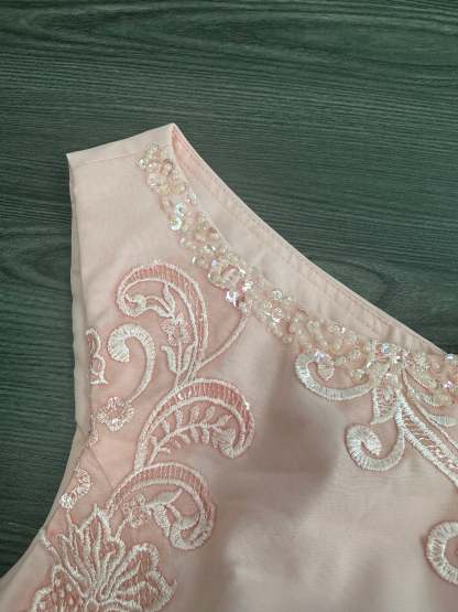 Floor-Length Round Neck Chiffon Pantsuits For The Mother Of The Bride With Jacket And Applique