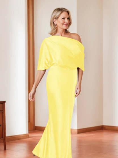 Elegant Plus Size Mother of the Bride One-Shoulder Sheath Dress with 1/2 Sleeves