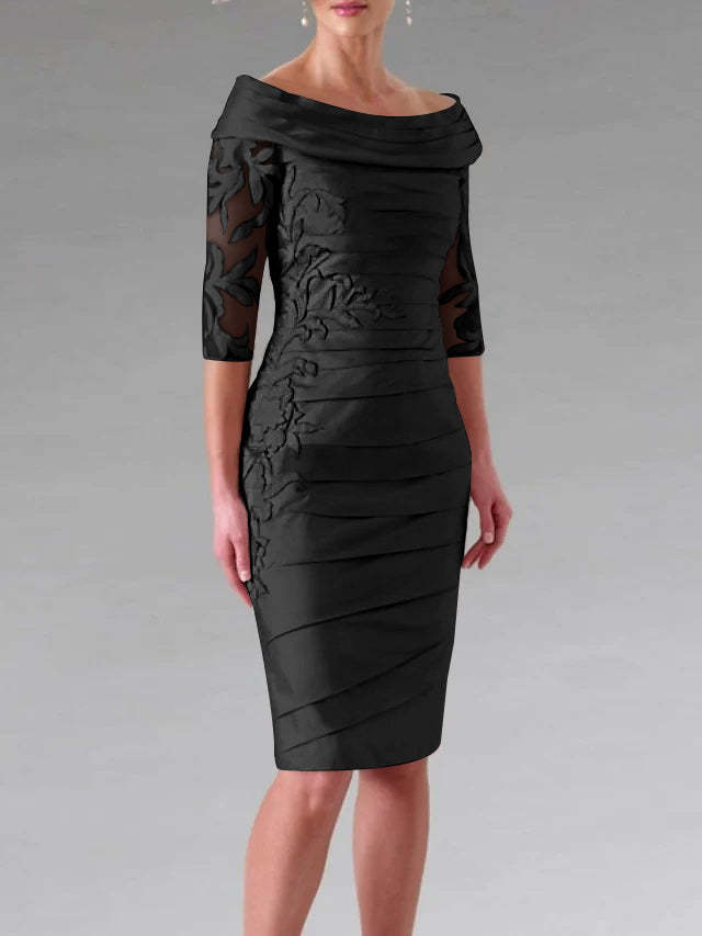 Half-Sleeve Knee-Length Sheath/Column Mother of the Bride Dress with Ruching and Appliques