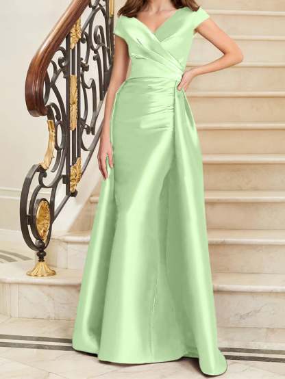 Sleeveless Satin V-Neck Sheath Dress for the Mother of the Bride