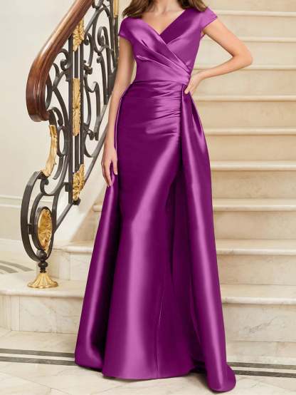 Sleeveless Satin V-Neck Sheath Dress for the Mother of the Bride