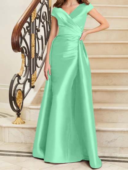Sleeveless Satin V-Neck Sheath Dress for the Mother of the Bride