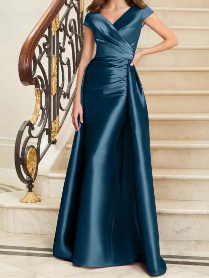 Sleeveless Satin V-Neck Sheath Dress for the Mother of the Bride