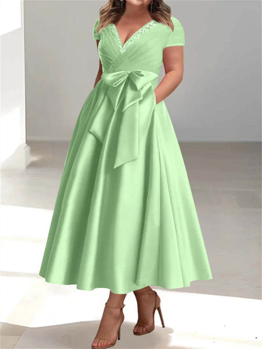 Plus Size Mother of the Bride A-Line Princess V-Neck Dress with Pockets and Ruffles