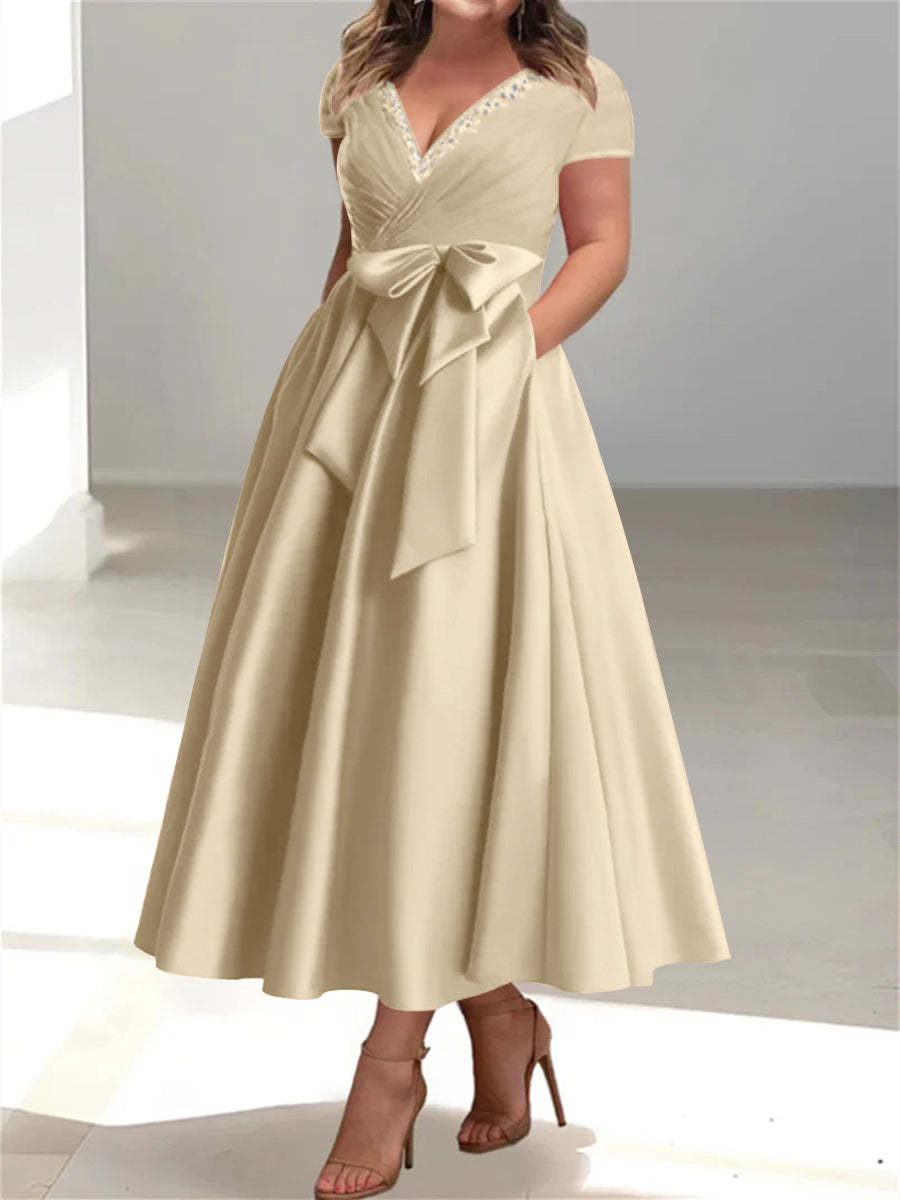 Plus Size Mother of the Bride A-Line Princess V-Neck Dress with Pockets and Ruffles