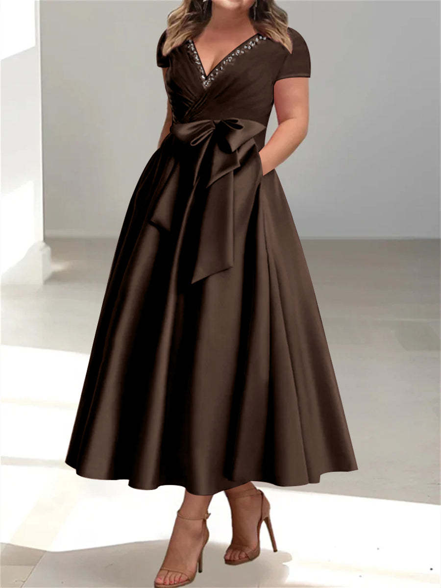 Plus Size Mother of the Bride A-Line Princess V-Neck Dress with Pockets and Ruffles