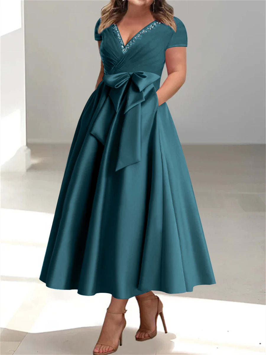 Plus Size Mother of the Bride A-Line Princess V-Neck Dress with Pockets and Ruffles