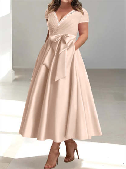 Plus Size Mother of the Bride A-Line Princess V-Neck Dress with Pockets and Ruffles