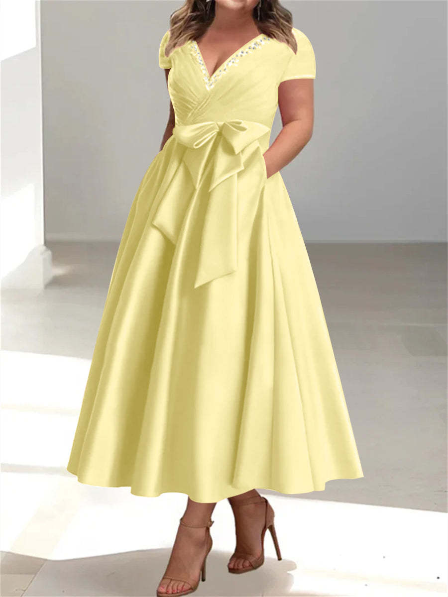 Plus Size Mother of the Bride A-Line Princess V-Neck Dress with Pockets and Ruffles