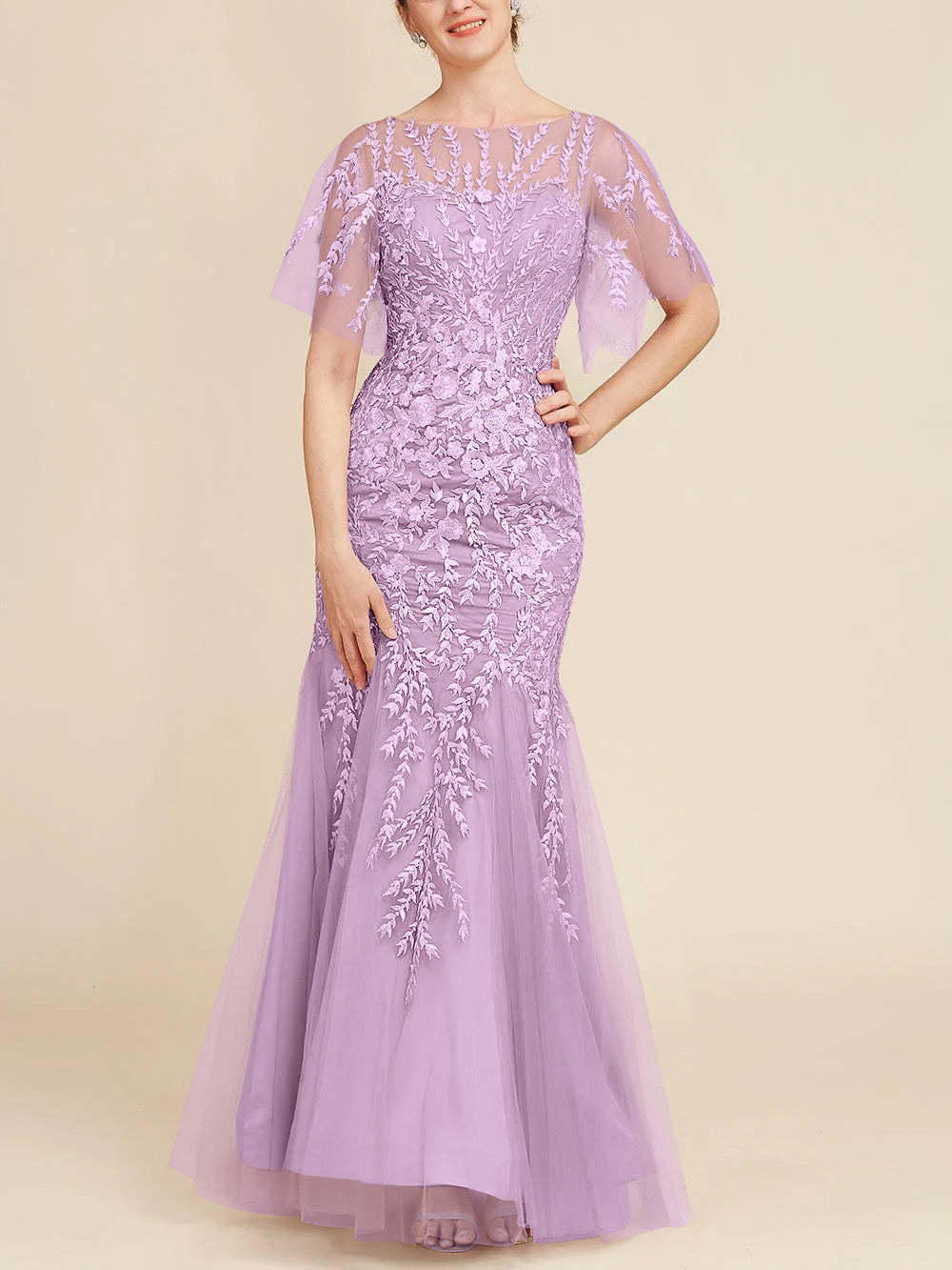 Floor-Length Mother of the Bride Lace Dresses with Trumpet/Mermaid Scoop Half Sleeves