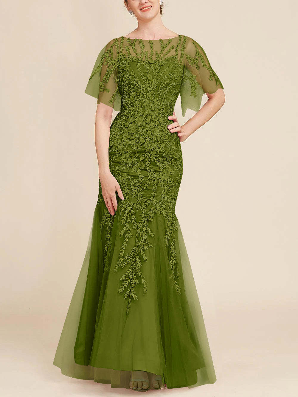 Floor-Length Mother of the Bride Lace Dresses with Trumpet/Mermaid Scoop Half Sleeves