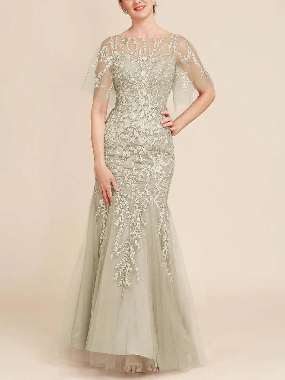 Floor-Length Mother of the Bride Lace Dresses with Trumpet/Mermaid Scoop Half Sleeves