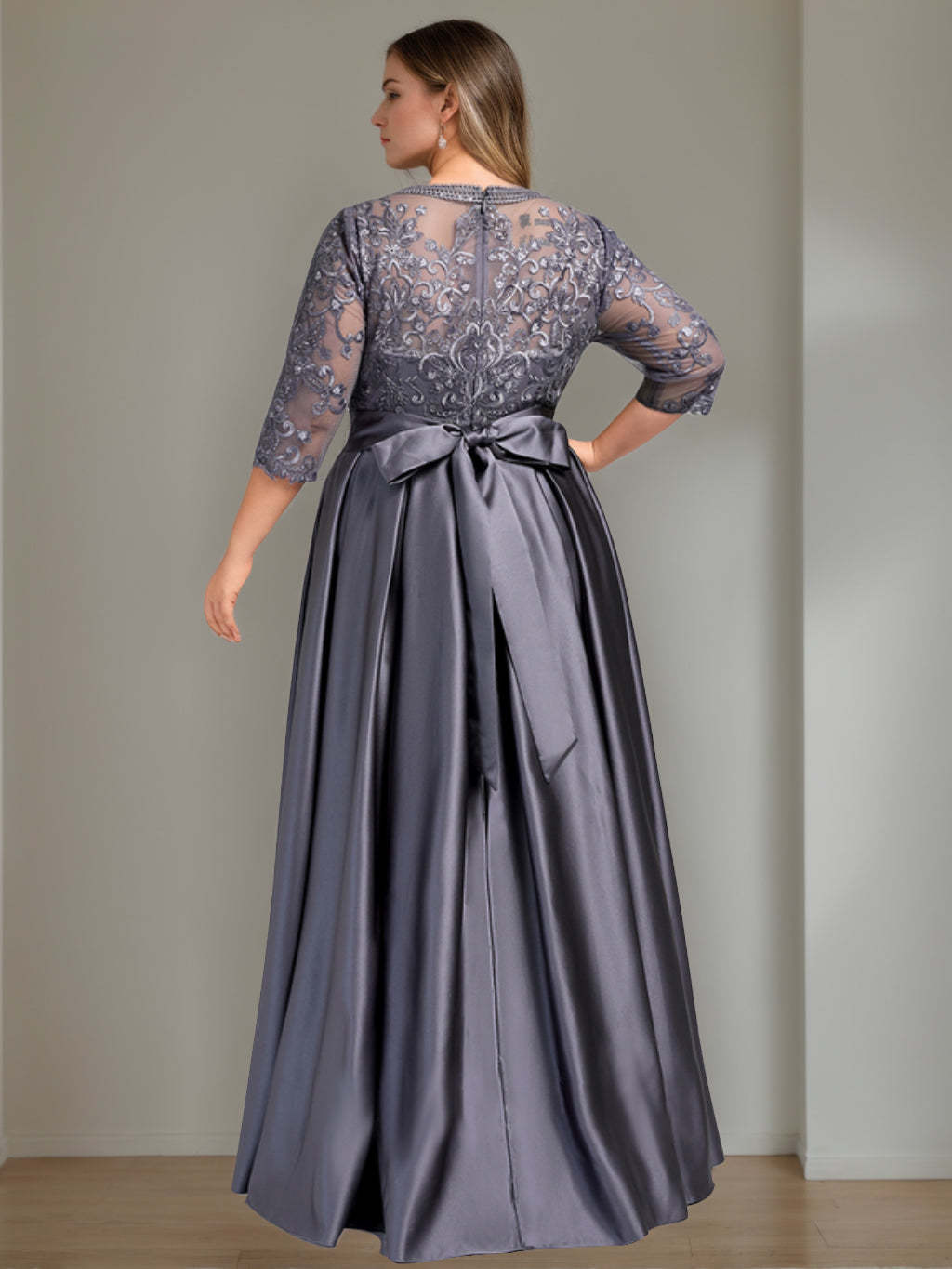 Plus Size Floor-Length Mother of the Bride A-Line Dress with 3/4 Sleeves Scoop Neck Bow & Sequins