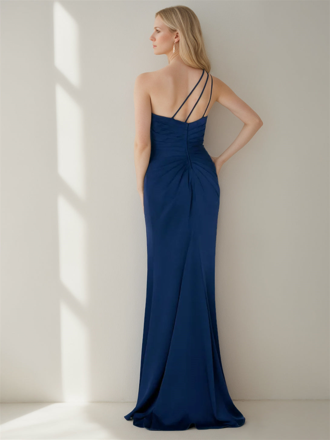 Asymmetrical Sleeveless Floor-Length Mermaid/Trumpet Gown for the Mother of the Bride