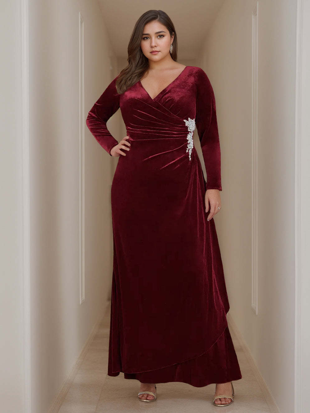 V-Neck A-Line Princess Floor-Length Velvet Plus Size Mother of the Bride Dress with Long Sleeves and Ruffles-BMbridal.UK