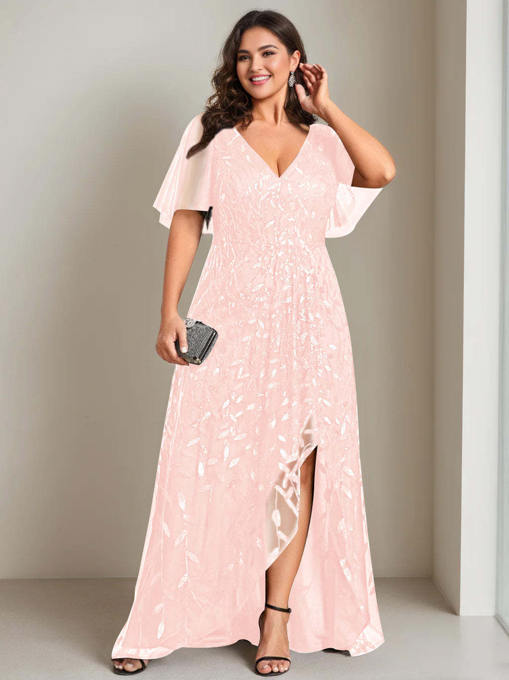 Plus Size Asymmetrical A-Line Princess V-Neck Short Sleeve Mother of the Bride Dress with Sequins