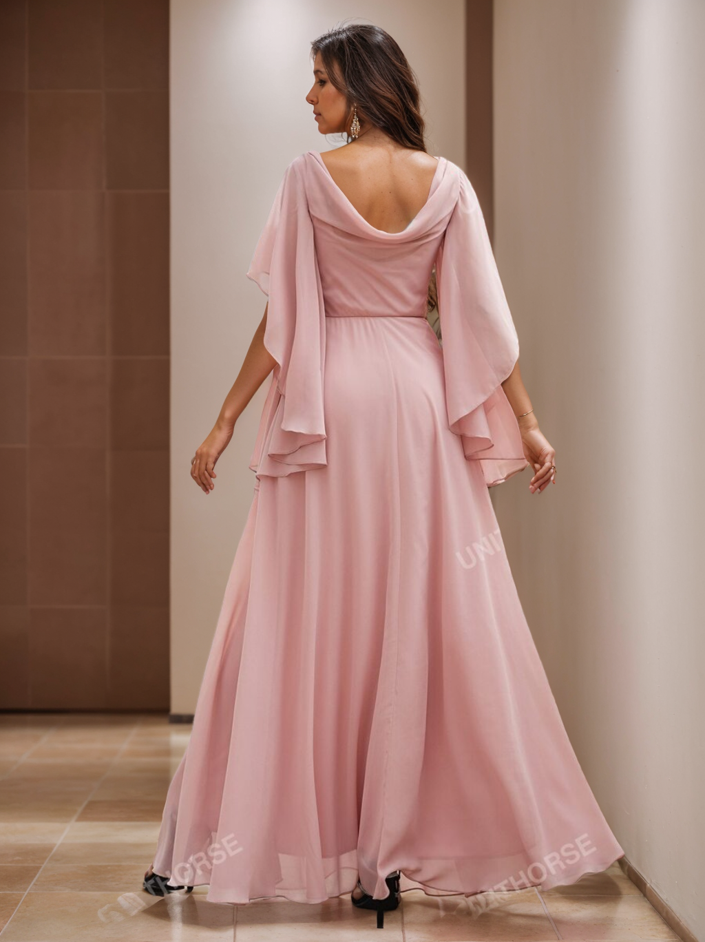 V-Neck A-Line Princess Floor-Length Mother of the Bride Dress with Short Sleeves and Appliques Lace