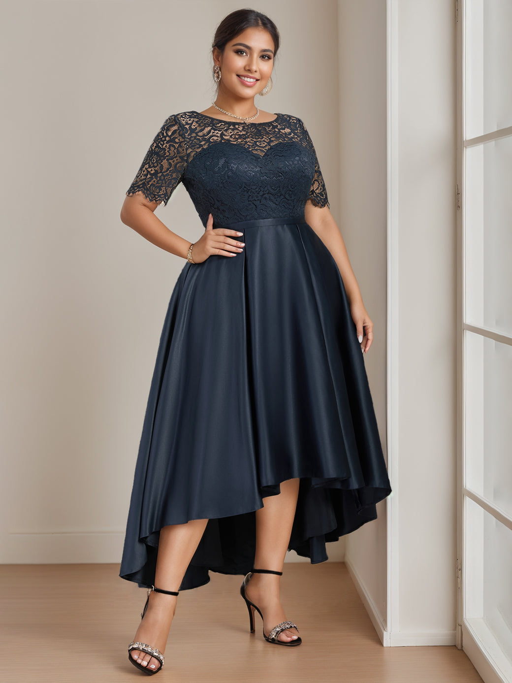 Plus Size Asymmetrical A-Line Princess Dress with Round Neck and Short Sleeves Appliques for Mother of the Bride-BMbridal.UK