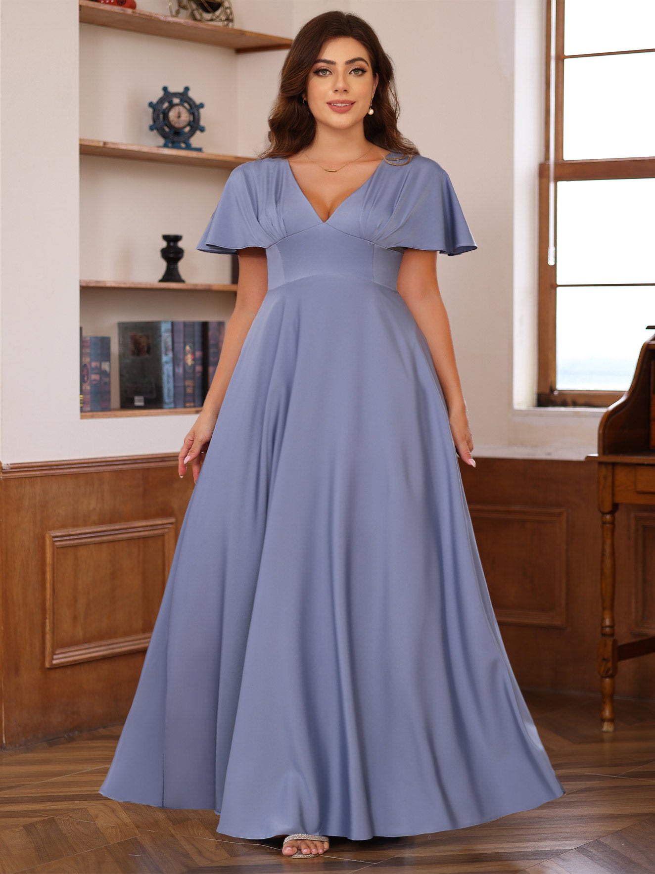 Plus Size V-Neck A-Line Princess Floor-Length Mother of the Bride Dress with Ruffles and Short Sleeves-BMbridal.UK