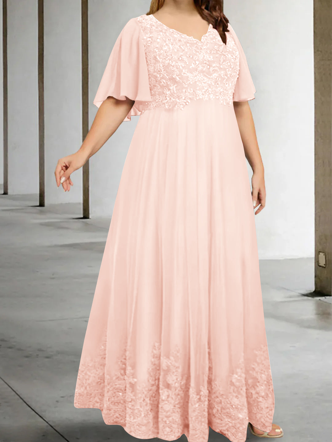 Plus Size V-Neck A-Line Princess Floor-Length Mother of the Bride Dress with Appliques and Half Sleeves-BMbridal.UK