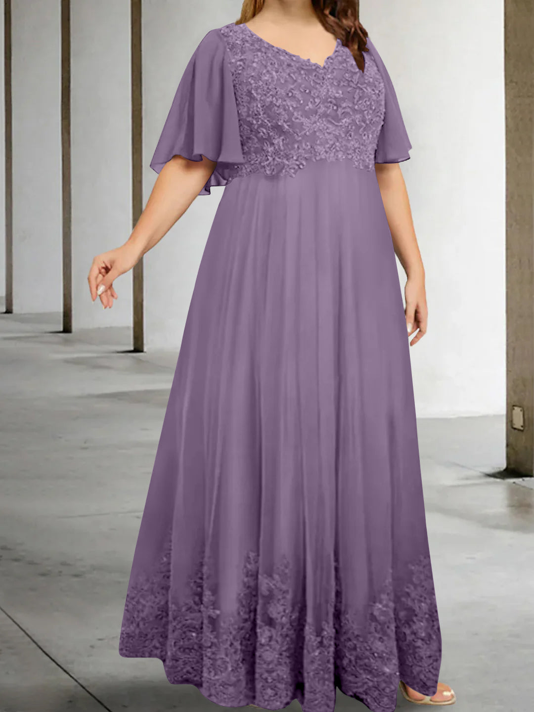Plus Size V-Neck A-Line Princess Floor-Length Mother of the Bride Dress with Appliques and Half Sleeves-BMbridal.UK
