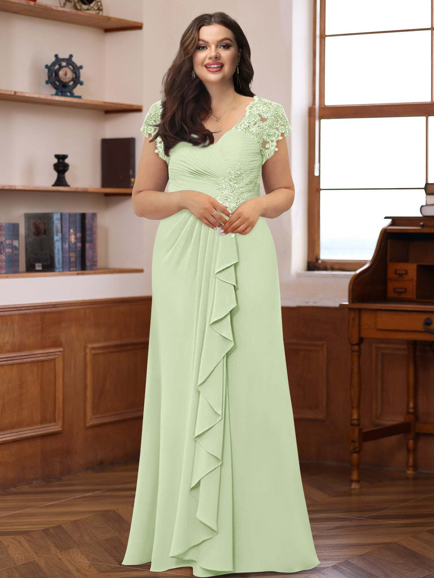 Plus Size V-Neck A-Line Princess Dress with Short Sleeves Ruffles and Appliques for Mothers of the Bride & Groom-BMbridal.UK