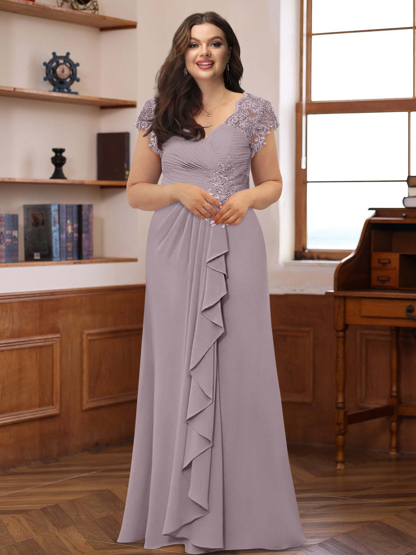 Plus Size V-Neck A-Line Princess Dress with Short Sleeves Ruffles and Appliques for Mothers of the Bride & Groom-BMbridal.UK