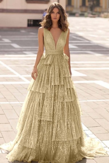 Tulle Straps V Neck Sleeveless Long Prom Dress With Sequin Pleated