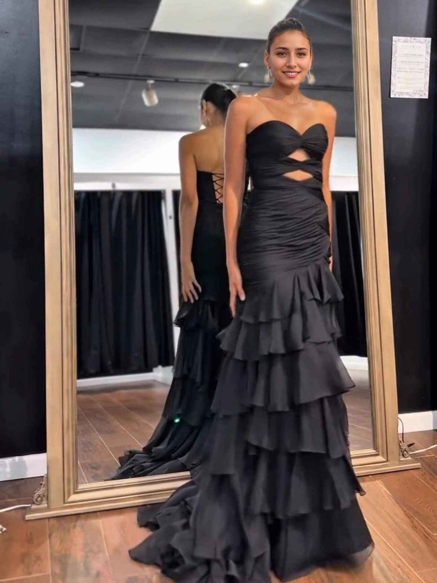 Tiered Hollowed Prom Dresses 2026 Mermaid Strapless Formal Dress