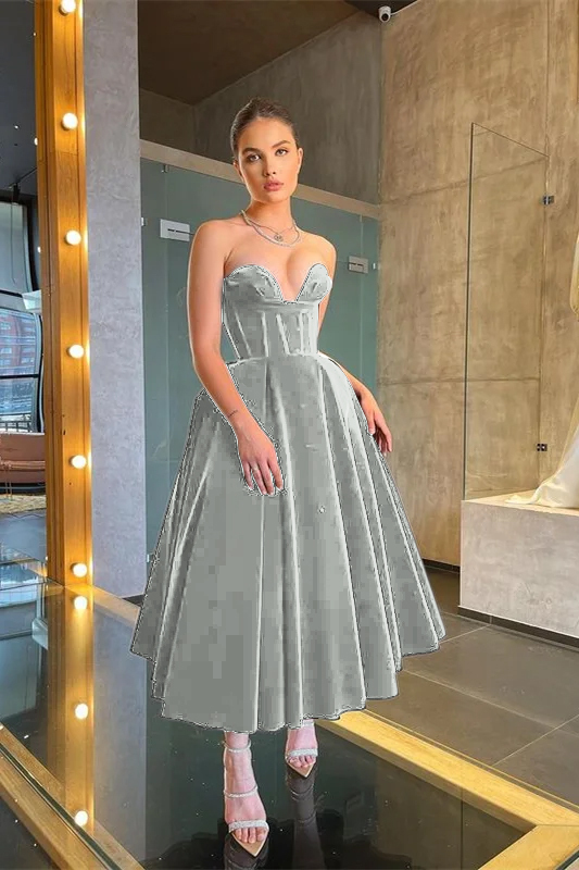 Chic Strapless Sleeveless Little Black Dress Tea Length A Line Prom Dress