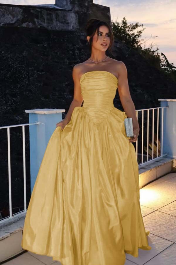 Glamorous Strapless Sleeveless Long Prom Dress With Pleated