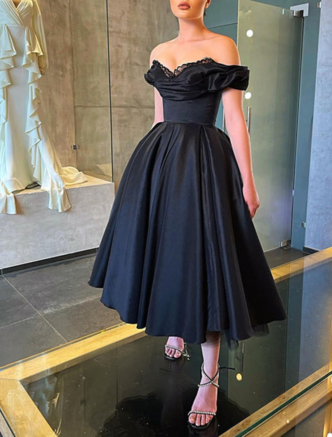 Off-the-Shoulder A-Line Princess Prom Dresses in Tea-Length