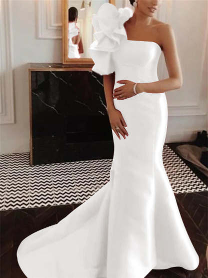 Evening Dresses with Ruffles: Strapless Sleeveless Mermaid/Trumpet Court Train