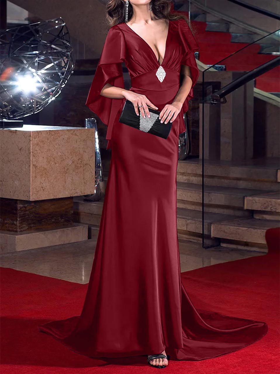 Evening Dresses with Crystals: Mermaid/Trumpet Silhouette and Plunging Neckline