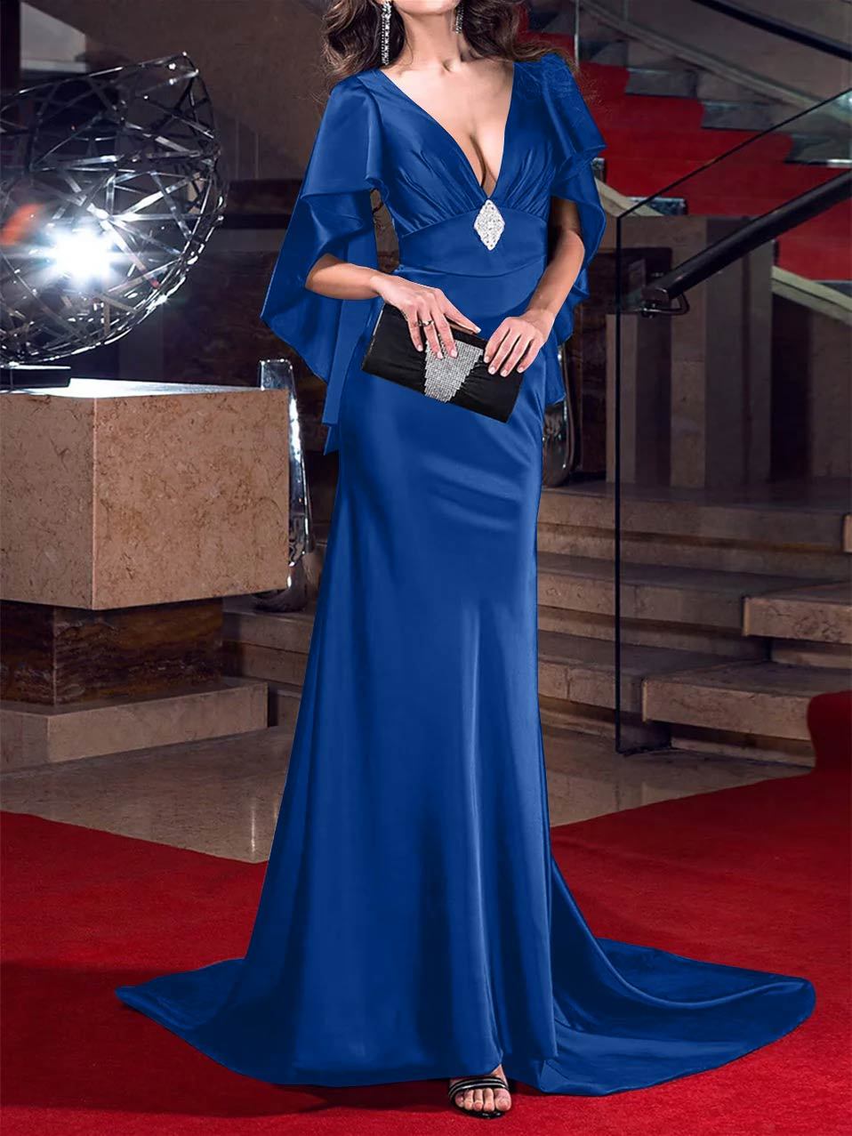 Evening Dresses with Crystals: Mermaid/Trumpet Silhouette and Plunging Neckline