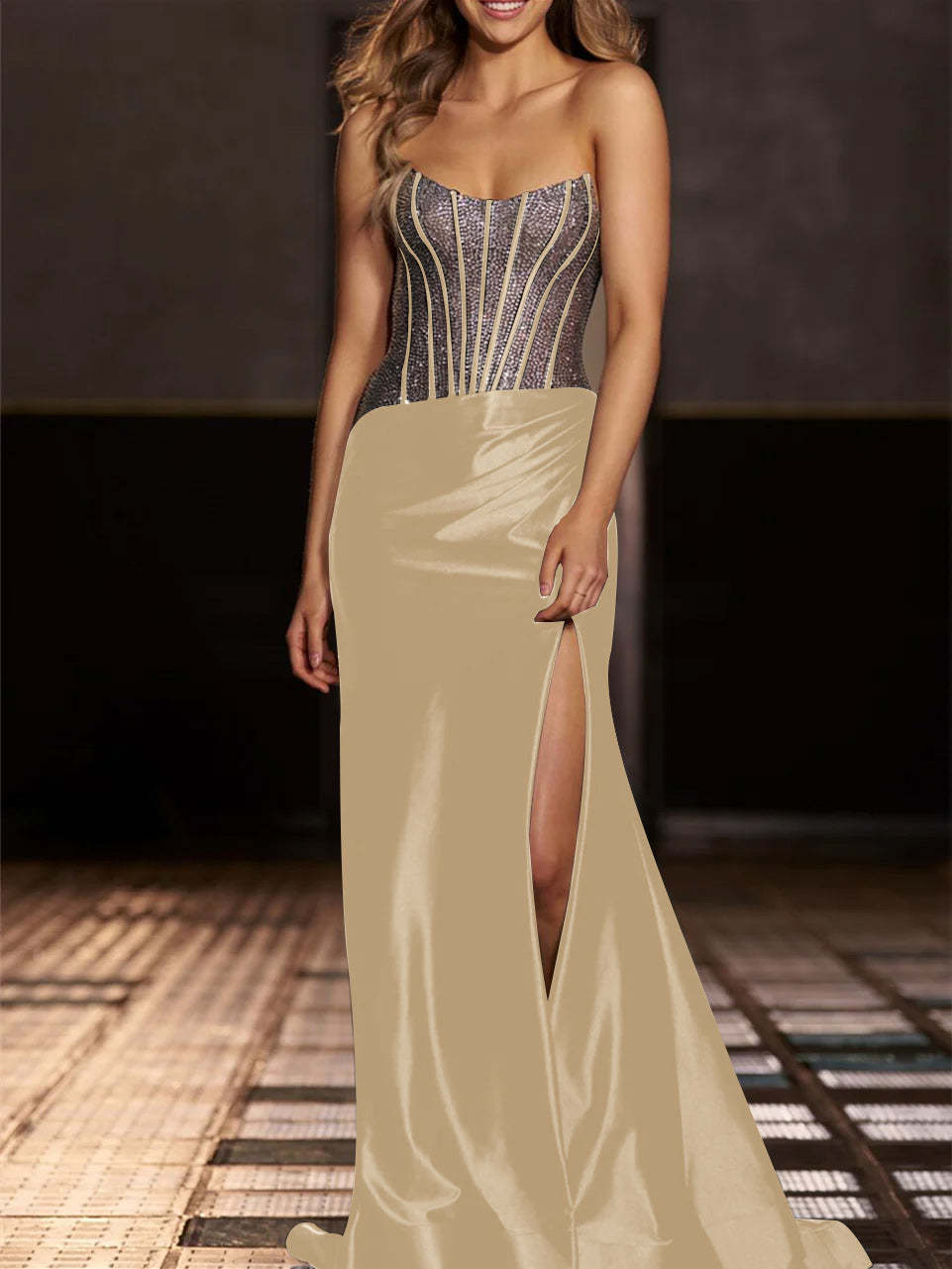 Strapless Floor-Length Evening Gowns with Sequin in Mermaid/Trumpet Style
