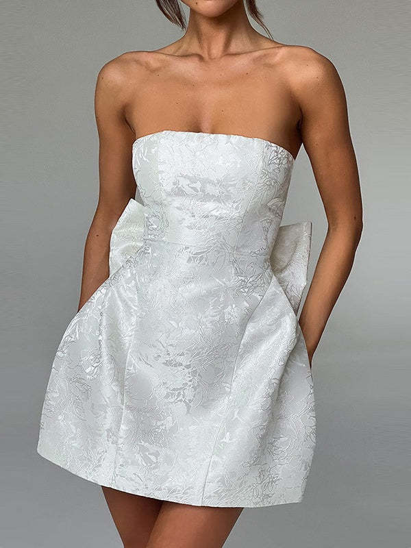 Strapless Sleeveless Short Party Dress with Bowknot for Homecoming or Dance