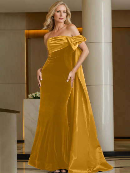 Off-the-Shoulder Sleeveless Floor-Length Evening Gown with Watteau Train