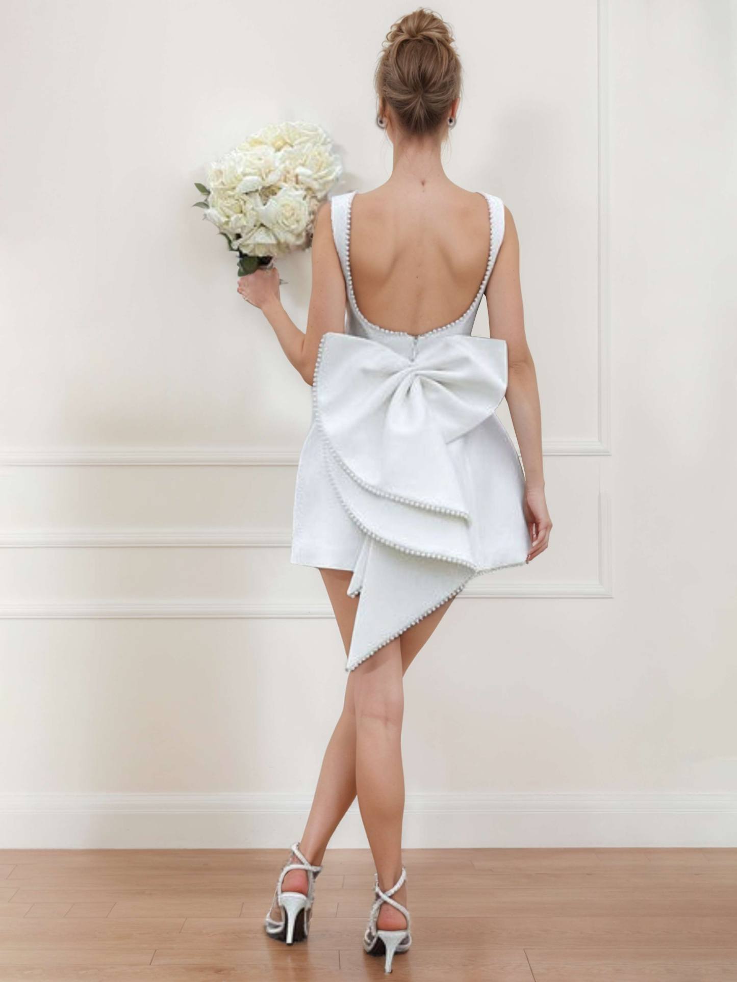 Sleeveless Mini A-Line Princess Cocktail Dress with Bowknot and Boat Neck