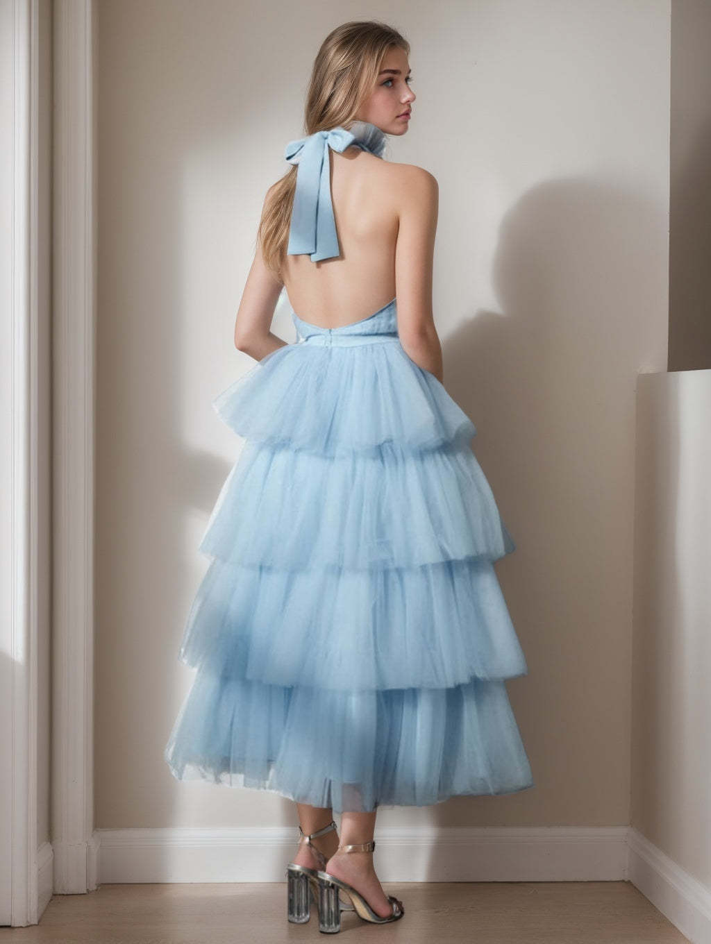 Tea-Length Halter Neck A-Line Princess Cocktail Dress with Lace