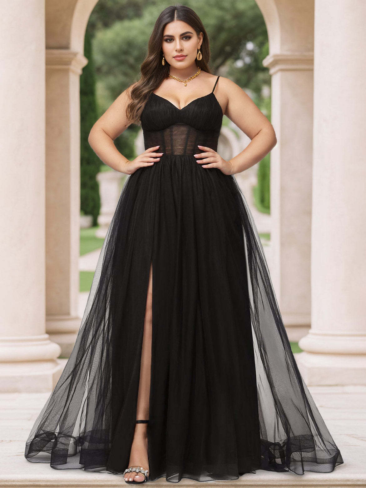 Plus Size V-Neck Ball Gown with Spaghetti Straps in Pleated Tulle Floor-Length Sleeveless Prom Dress