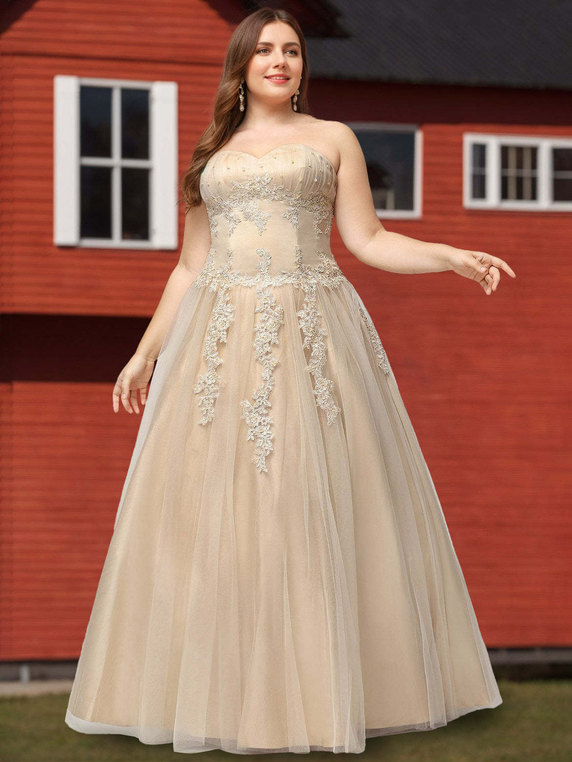 Plus Size Prom Dresses with Sweetheart Neckline Sleeveless Floor-Length Tulle Ball Gown Featuring Appliques Lace & Beads-BMbridal.UK