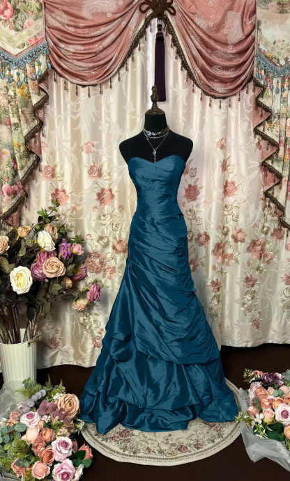Strapless Sleeveless Mermaid Prom Dress in Taffeta with Ruffles Floor-Length
