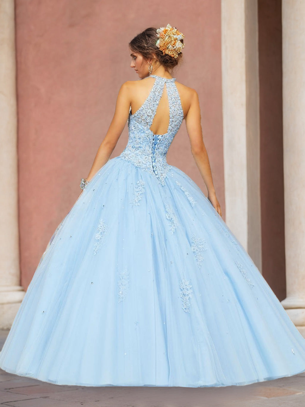 Sleeveless Floor-length Ball Gown Prom Dress with Appliques