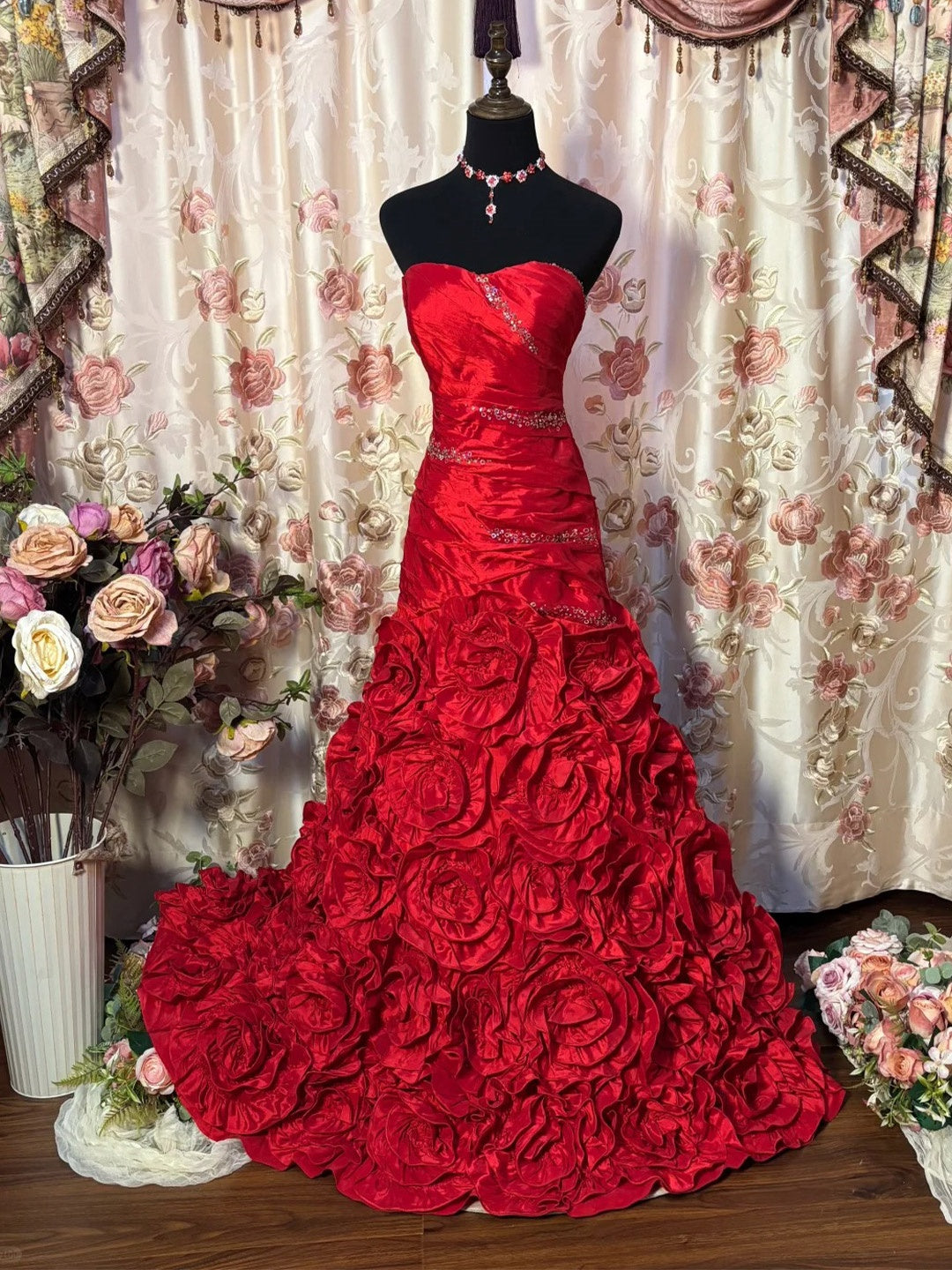 Sweetheart Princess A-Line Sleeveless Floor-Length Taffeta Prom Dress with Ruffles and Sequins