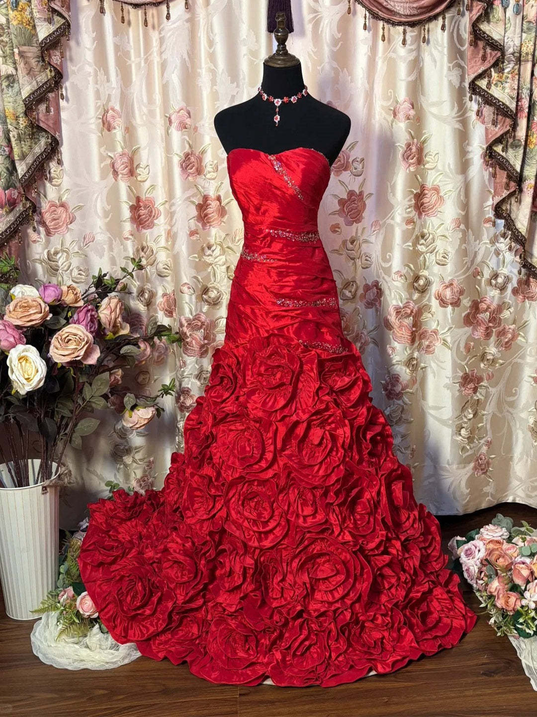 Sweetheart Princess A-Line Sleeveless Floor-Length Taffeta Prom Dress with Ruffles and Sequins