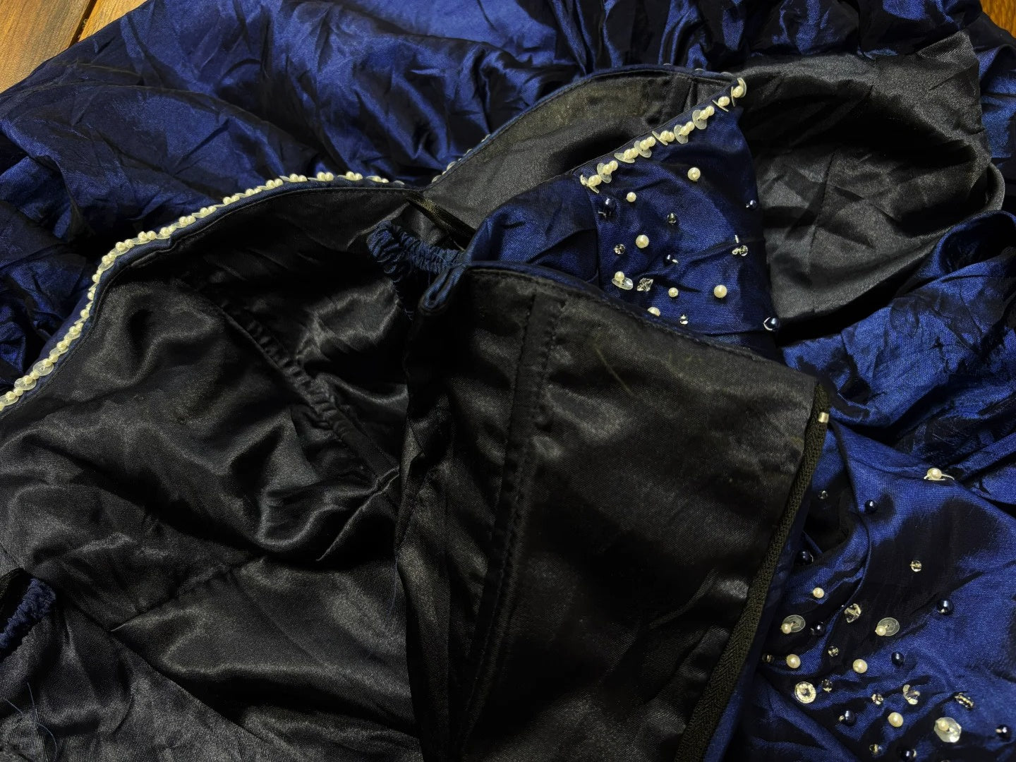 Sleeveless Sweetheart Taffeta Prom Dress with Beading in Trumpet/Mermaid Style