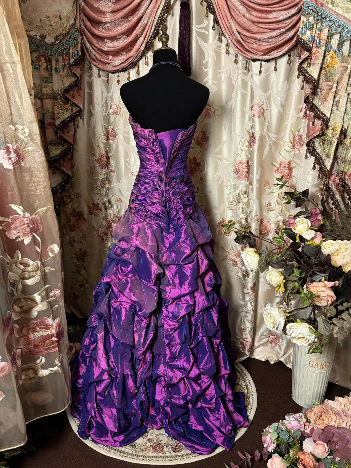Sweetheart Princess A-Line Sleeveless Floor-Length Taffeta Prom Dress with Ruffles and Sequins