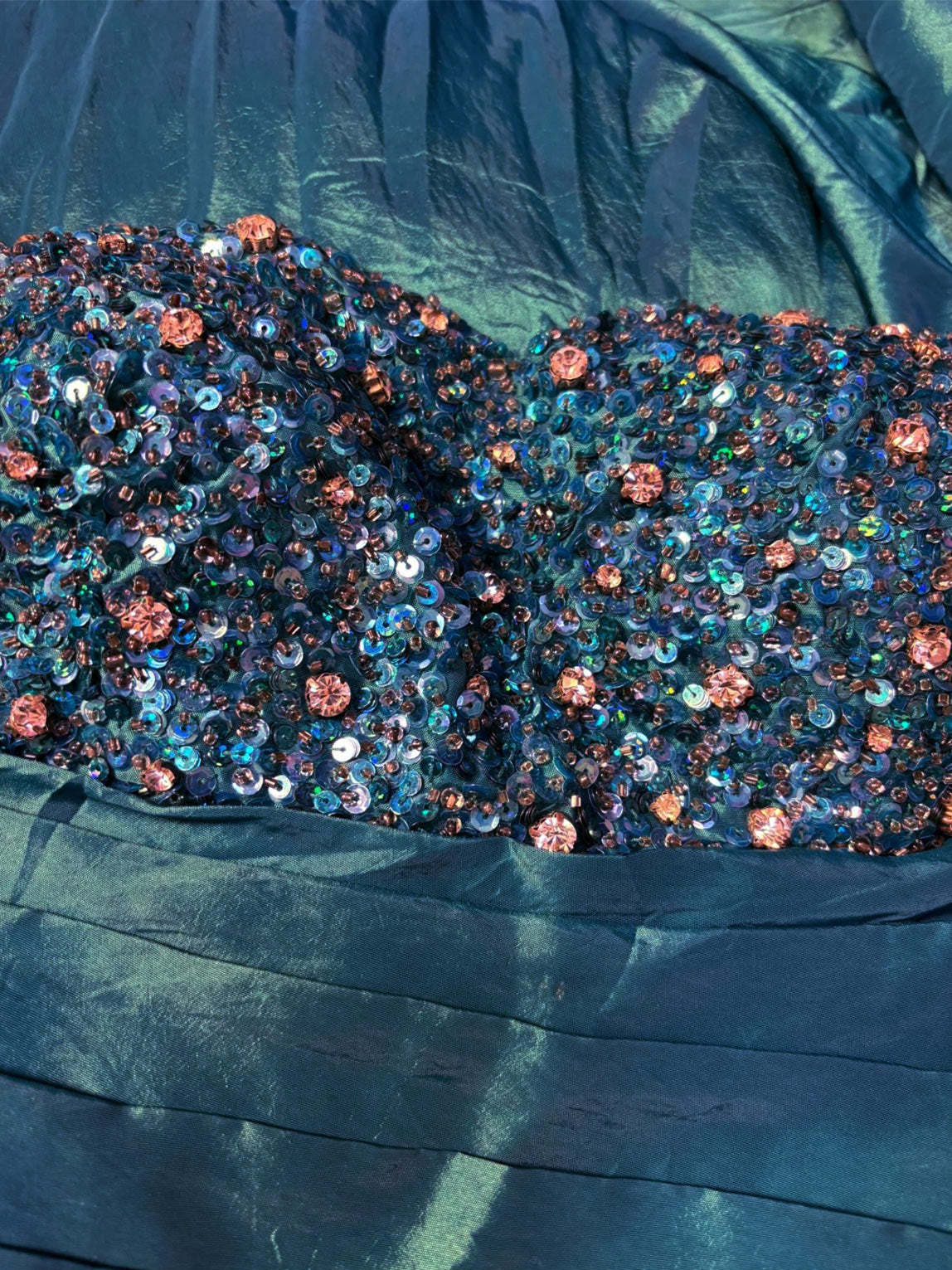 Sweetheart Princess A-Line Floor-Length Sleeveless Prom Dress in Taffeta with Flowers & Sequins