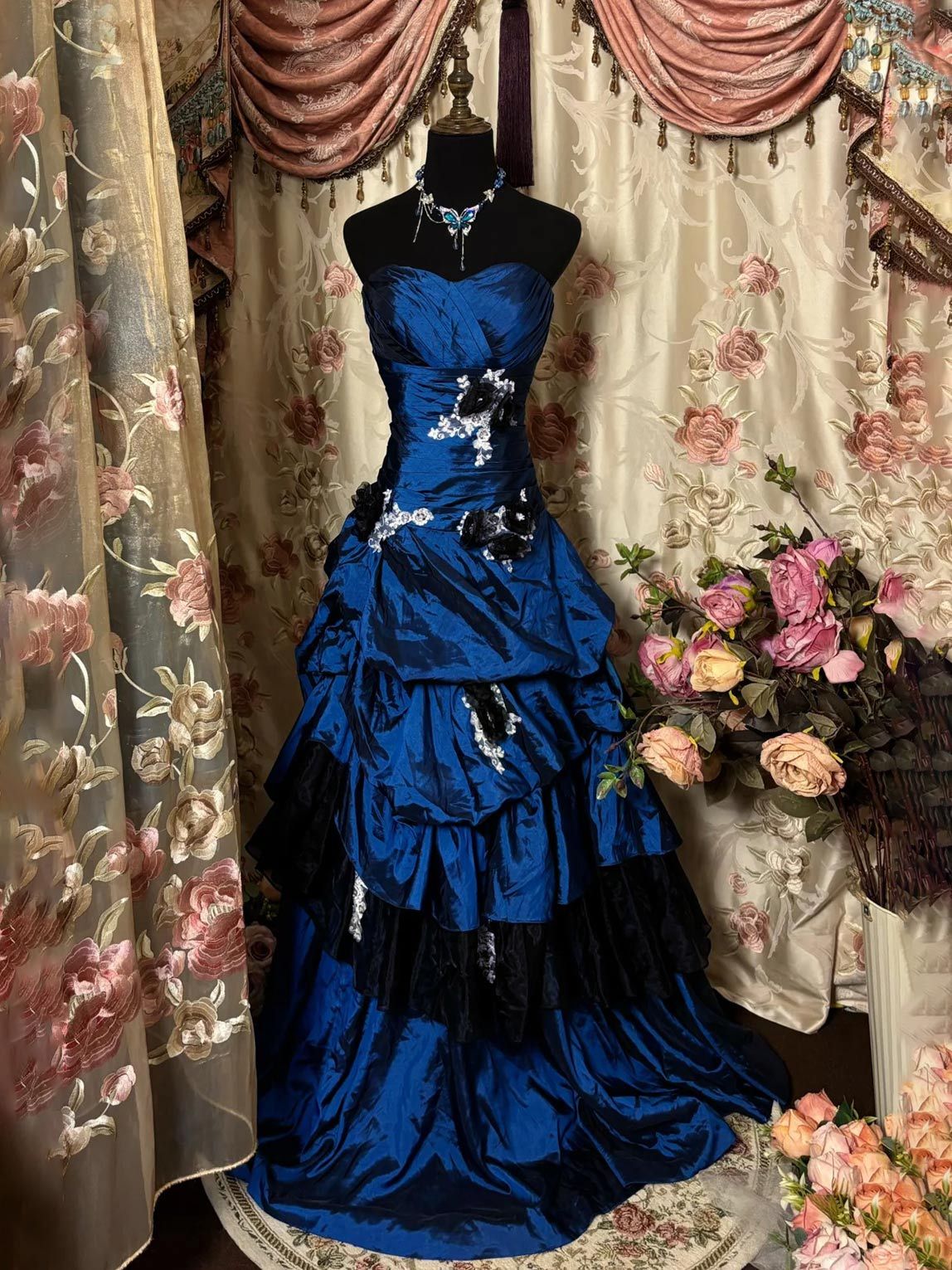 Sweetheart Princess A-Line Sleeveless Floor-Length Floral Taffeta Prom Dress with Ruffles Appliques & Lace-BMbridal.UK